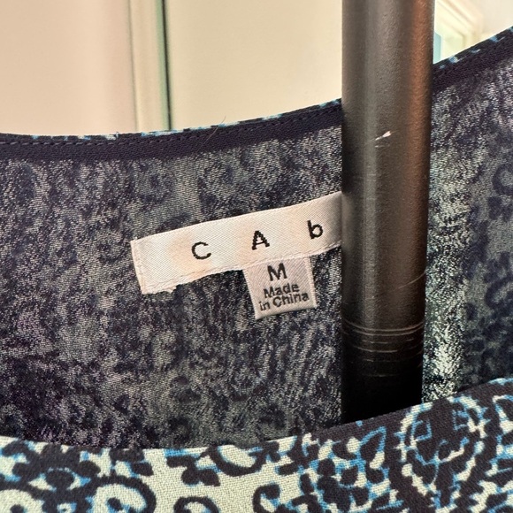 CAbi‎ Camisole Blue and Green Geometric Tank Top - Picture 4 of 12